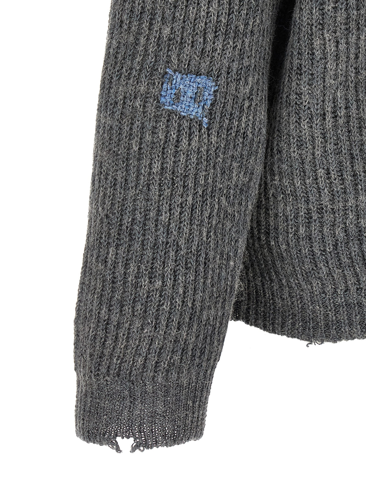 Cardigan by Maison Margiela for men in linen & wool gray & white showcases a luxurious silhouette, meticulously detailed with a sophisticated and for a refined finish.