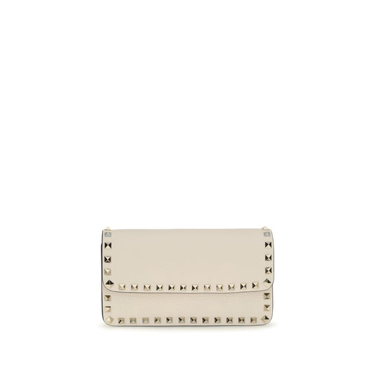 Cardholder Wallet by Valentino Garavani for women in bos taurus calf leather beige presents a streamlined silhouette, showcasing the sophisticated design of the Rockstud Bos Taurus Calf Leather Cardholder Wallet collection with functional card-organization chain.