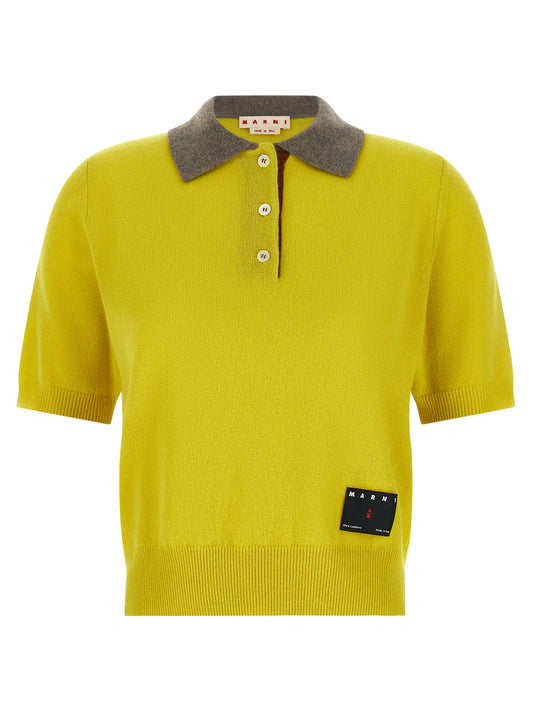 This Polo Shirt by Marni for women in cashmere bicolour, gray & yellow presents a flawless silhouette, showcasing flawless detailing and a refined for a truly flawless aesthetic.