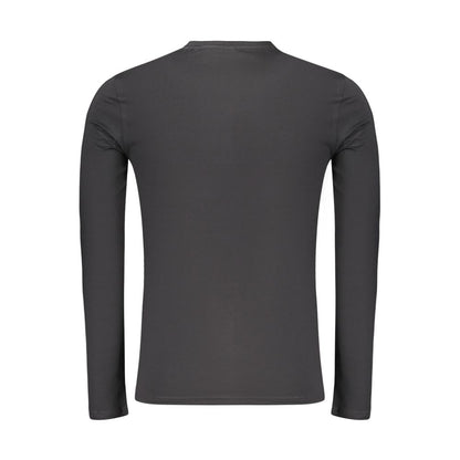 Activewear T-Shirt by Guess Jeans for men in stretch organic cotton black & print features an ergonomic design with , highlighting a ergonomic length and ergonomic crew neckline for a high-performance look.
