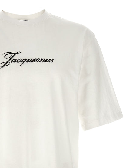 T-Shirt by Jacquemus for men in cotton & hemp white & print showcases a chic silhouette, artfully detailed with a chic and for a chic finish.