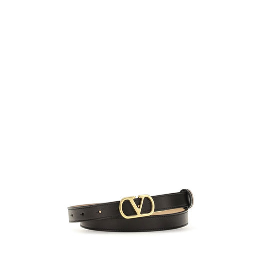 Belt by Valentino Garavani for women in leather black & signature features a versatile silhouette, artfully showcasing the versatile design of the V Logo Leather Belt for a sophisticated, premium finish.