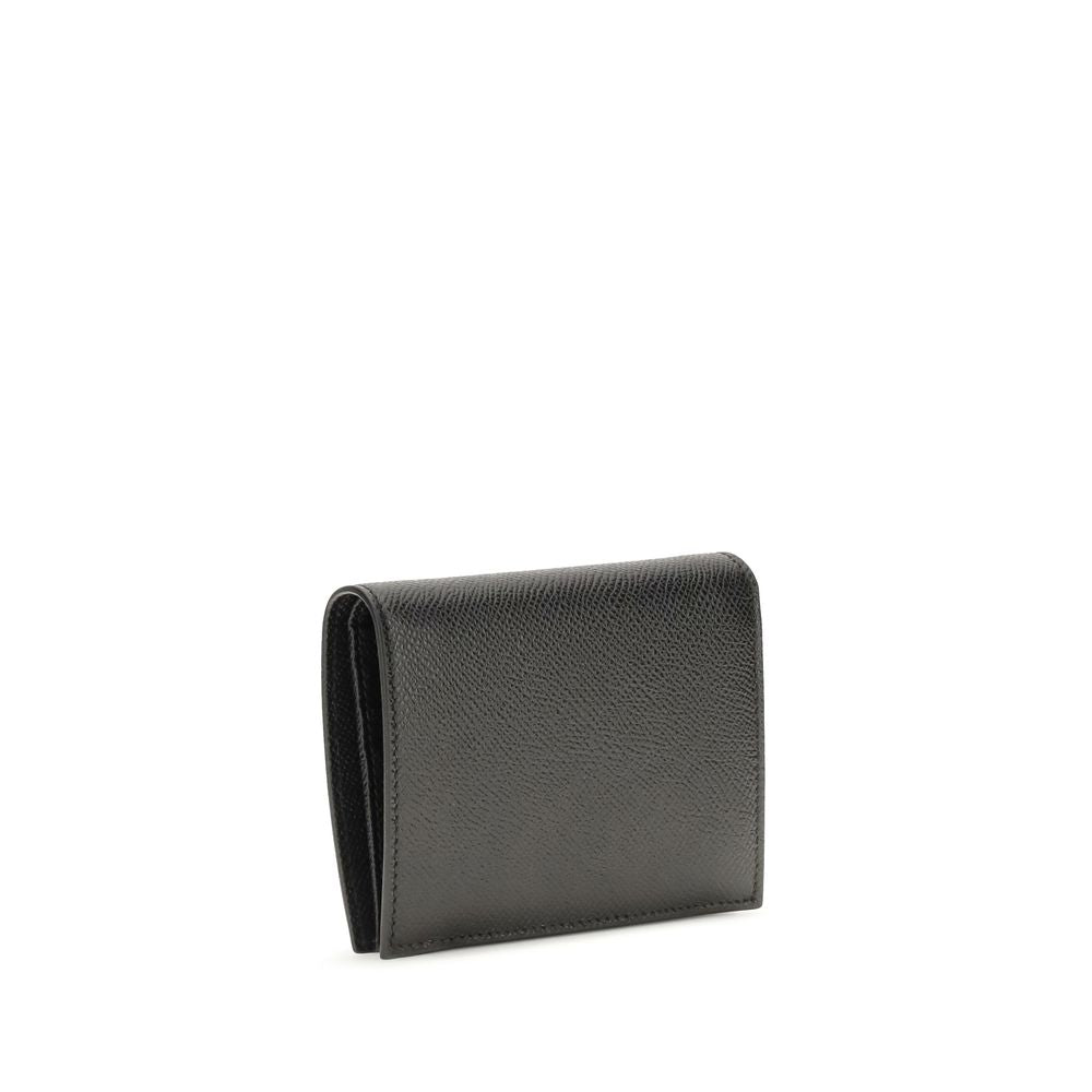 Cardholder Wallet by Ferragamo for women in bos taurus calf leather black & signature presents a refined silhouette, artfully capturing the essence of the Gancini Bos Taurus Calf Leather Cardholder Wallet design with sophisticated card-organization coin-purse for a refined look.