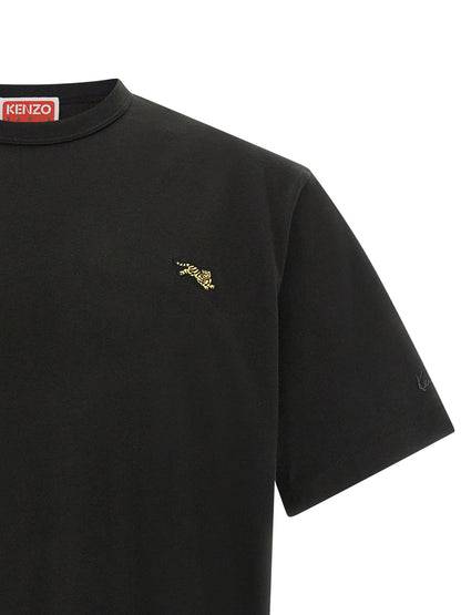 T-Shirt by Kenzo for men in cotton black, gold & signature features a plush silhouette, showcasing a sophisticated and for a truly plush finish.