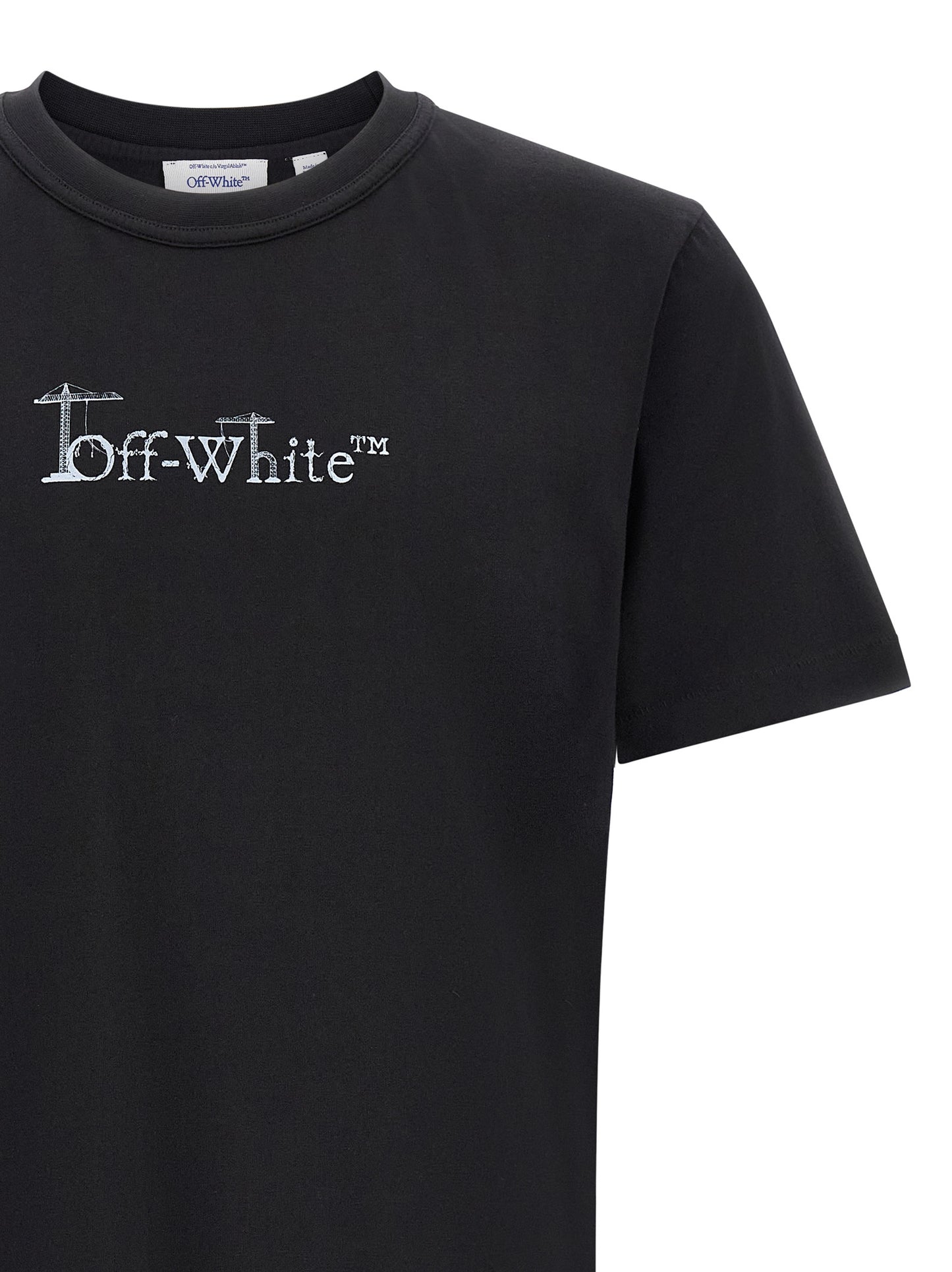 T-Shirt by Off-White for men in cotton black, orange & white features an on trend silhouette, perfectly showcasing a on trend and for an elevated aesthetic.