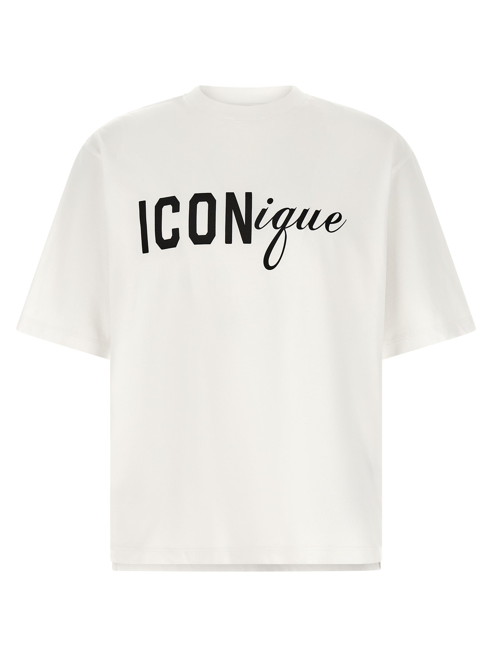 T-Shirt by Dsquared² for men in cotton white & print features a plush silhouette, showcasing a sophisticated crew neckline and short-sleeve for a truly plush finish.