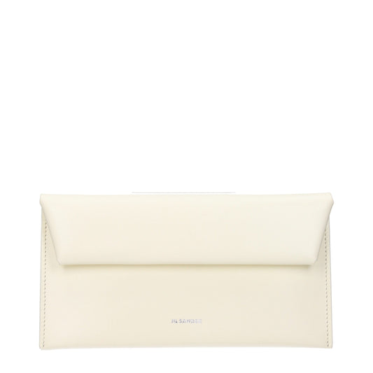 Wallet by Jil Sander for women in leather beige presents a architectural silhouette from the Leather Wallet collection, showcasing architectural for a architectural finish.