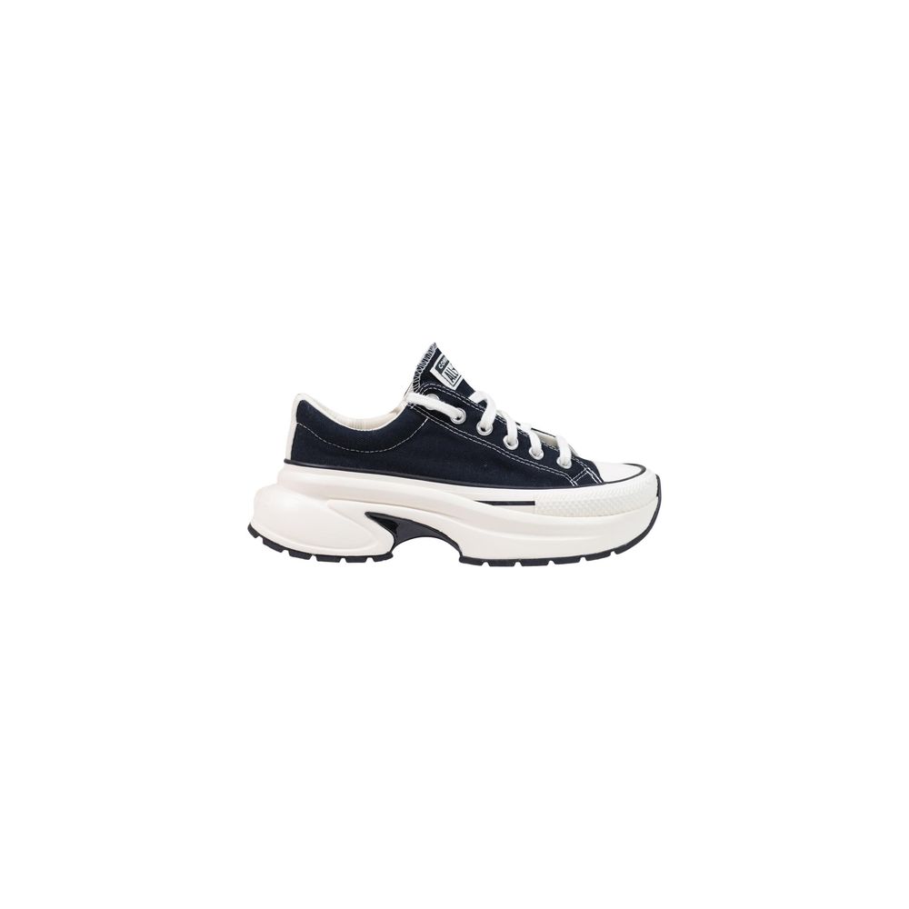 Sneakers by Converse for women in textile black & white features an fashionable silhouette, showcasing the premium Star Women's Chunky Textile Sneakers in a fashionable chunky style that offers a fashionable finish for refined style.