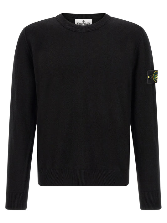 Cardigan by Stone Island for men in virgin wool black features an crisp silhouette, showcasing a sophisticated crew neckline and detail for a truly crisp finish.