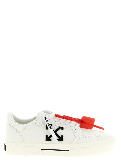 Sneakers by Off-White for men in cotton canvas & suede leather bicolour, black & white features a chic design, perfectly showcasing the chic low-top style of this Men's Low Top Cotton Canvas & Suede Leather Sneakers.