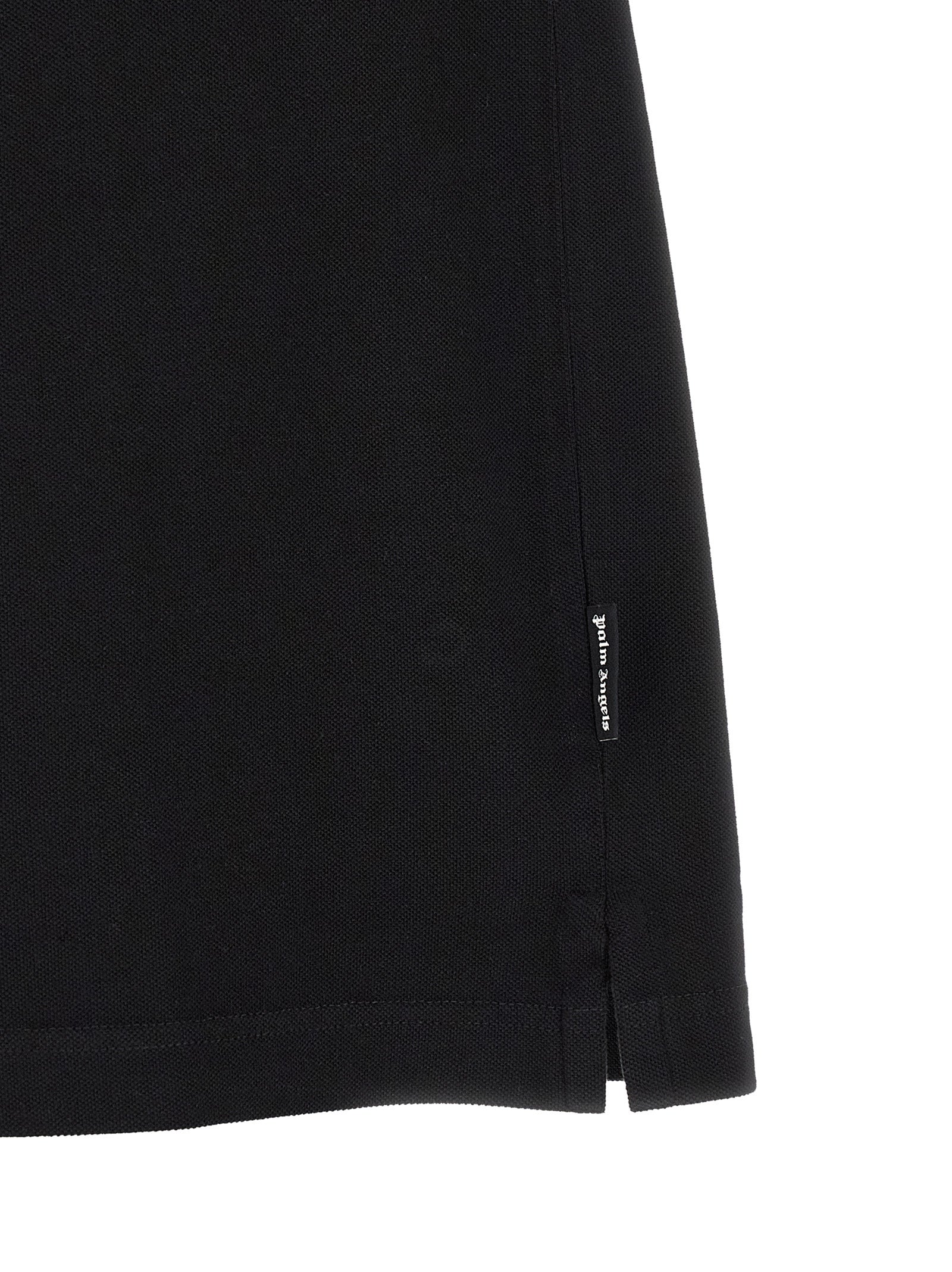 This Polo Shirt by Palm Angels for men in cotton black presents a flawless silhouette, showcasing flawless detailing and a refined for a truly flawless aesthetic.