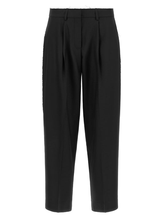 Trousers by Gianluca Capannolo for women in wool black presents a perennial silhouette, meticulously tailored with a cropped cut, cropped finish, and an elegant .