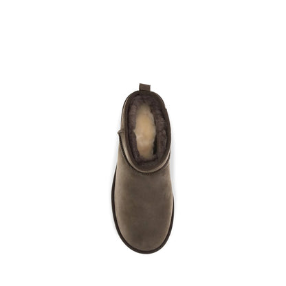 Ankle Boots by UGG for men in eva polyester suede leather brown features an dynamic silhouette, showcasing the dynamic Men's EVA Polyester Suede Leather Ankle Boots design with its distinctive and elegant .