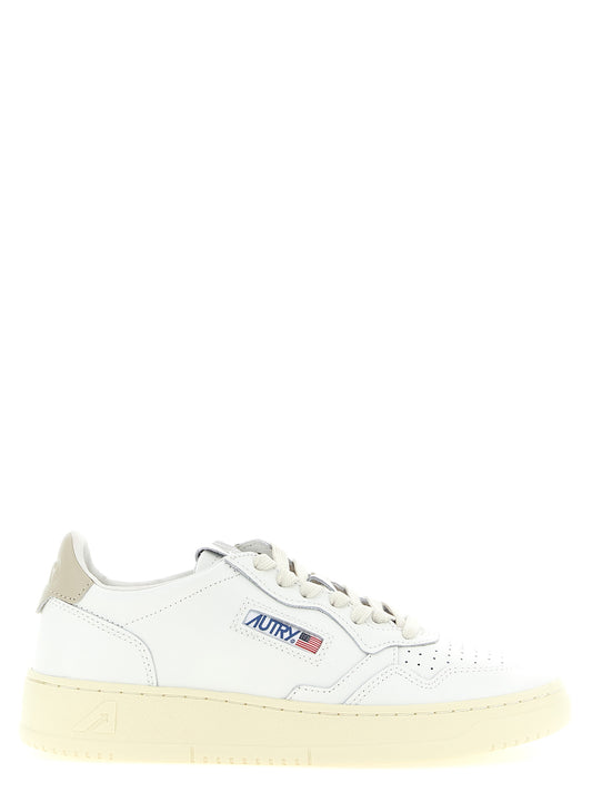 Sneakers by Autry for men in bos taurus cowhide leather beige features a chic design, perfectly showcasing the chic low-top tennis style of this Men's Low Top Tennis Bos Taurus Cowhide Leather Sneakers.
