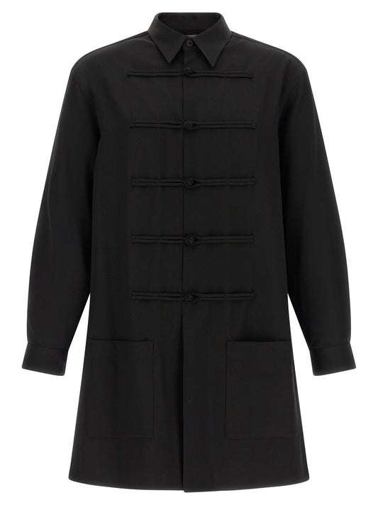 Shirt by Yohji Yamamoto for men in wool black presents a discerning silhouette, showcasing a sophisticated and for a truly discerning finish.