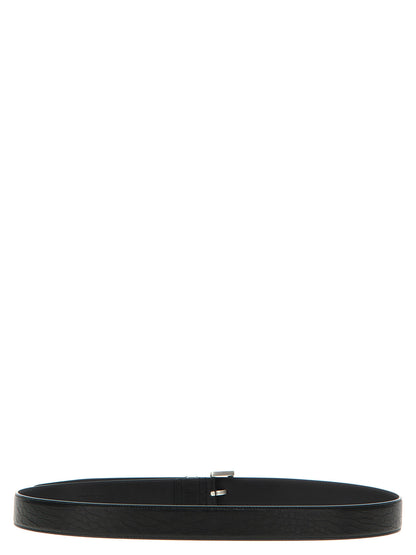 Belt by Saint Laurent for men in leather & metal black & silver features a artisanal-chic design, artfully capturing the essence of the Cassandre Leather & Metal Belt with a artisanal-chic finish.