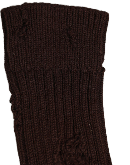Socks by Dolce & Gabbana for men in nylon cotton & calf leather brown features a contemporary knit construction, showcasing the sophisticated design of this Men's Nylon Cotton & Calf Leather Socks with its contemporary finish.