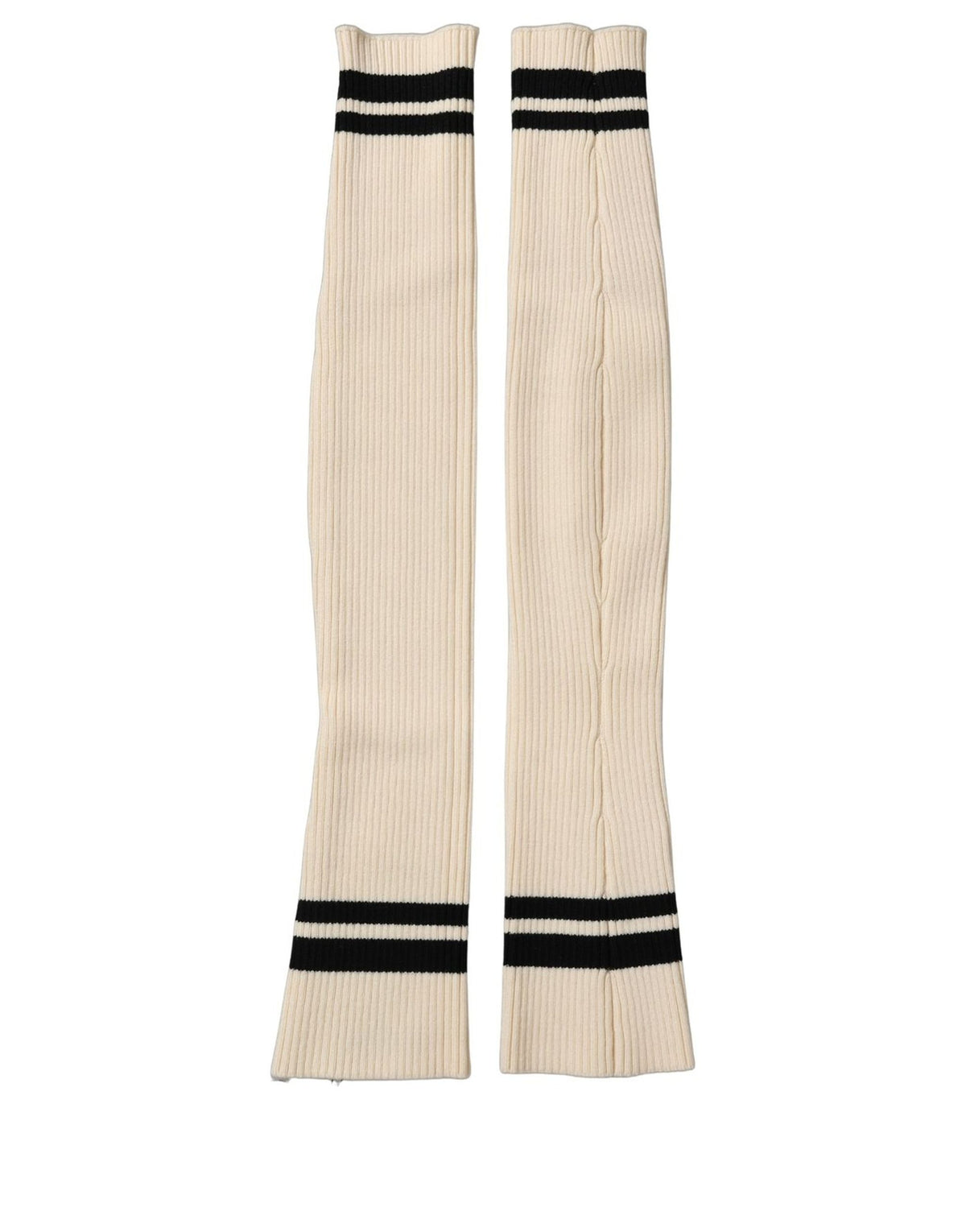 These Socks by Dolce & Gabbana for women in nylon & virgin wool black, cream & striped present a utilitarian silhouette from the Women's Nylon & Virgin Wool Socks collection, offering a utilitarian fit and refined aesthetic.