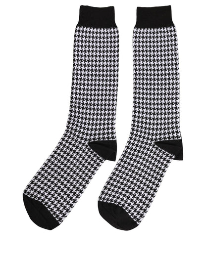 Socks by Dolce & Gabbana for women in nylon cotton & calf leather black, white, patterned & houndstooth features a contemporary knit construction, showcasing the sophisticated design of this Women's Nylon Cotton & Calf Leather Socks with its contemporary finish.
