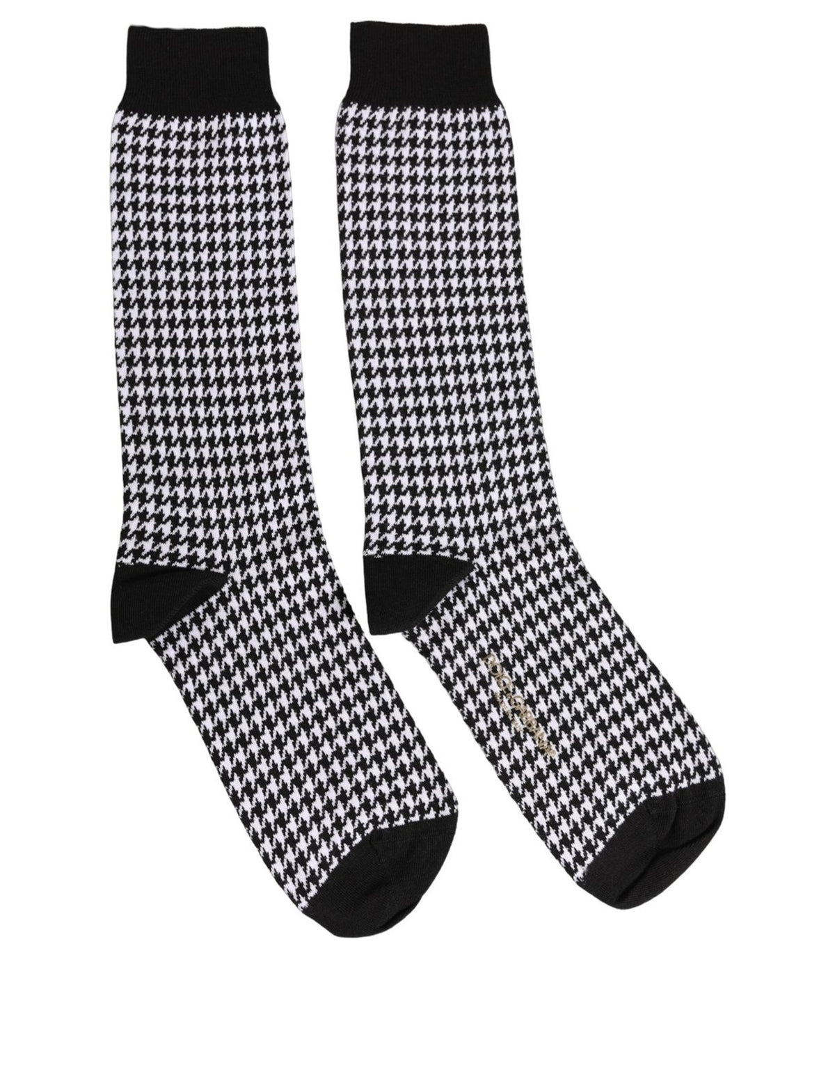 Socks by Dolce & Gabbana for women in nylon cotton & calf leather black, white, patterned & houndstooth presents a perennial silhouette, artfully capturing the refined essence of the perennial Women's Nylon Cotton & Calf Leather Socks design with a perennial finish.