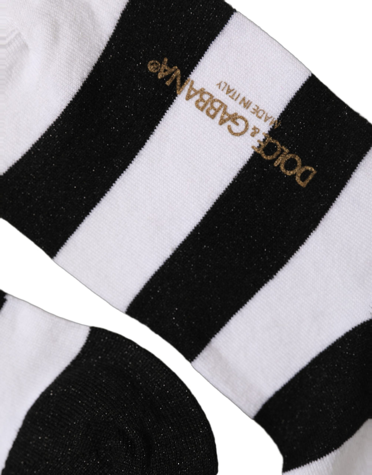 These Socks by Dolce & Gabbana for women in nylon polyester viscose & calf leather black, white & striped present a utilitarian silhouette from the Women's Nylon Polyester Viscose & Calf Leather Socks collection, offering a utilitarian fit and refined aesthetic.