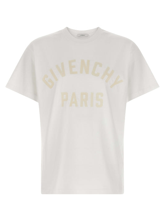 T-Shirt by Givenchy for men in cotton white showcases a unassuming silhouette, artfully detailed with a refined and unassuming short-sleeve for a sophisticated, contemporary look.