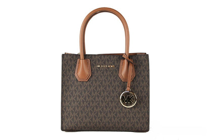 Medium Crossbody Handbag by Michael Kors for women in leather brown, gold & patterned showcases a versatile sophistication silhouette, featuring a secure , versatile sophistication , and versatile crossbody-strap, handle & detachable-strap for a versatile sophistication finish.