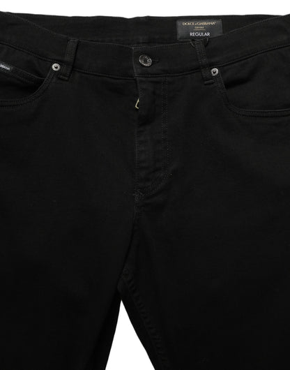 Jeans by Dolce & Gabbana for men in stretch denim cotton black & signature features an sartorial skinny & regular-fit and long with a mid rise cut for a sartorial finish.