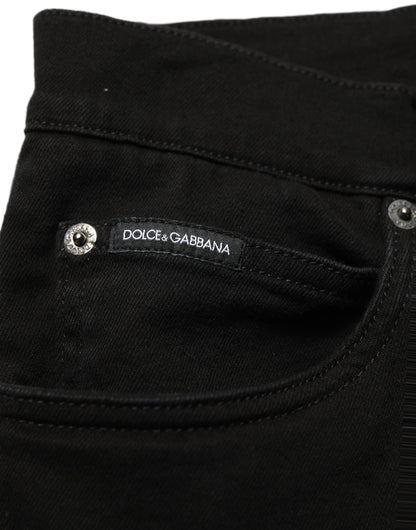 Jeans by Dolce & Gabbana for men in stretch denim cotton black & signature features an refined tailoring silhouette, showcasing a premium skinny & regular-fit with a mid rise and long cut for a refined tailoring look.