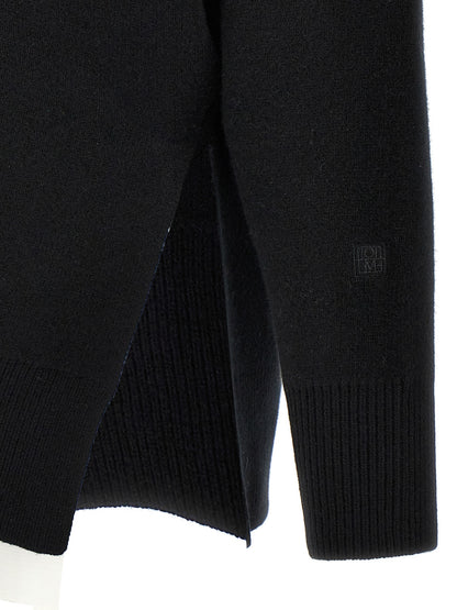 Cardigan by TOTEME for women in wool & polyester black features an crisp silhouette, showcasing a sophisticated and detail for a truly crisp finish.