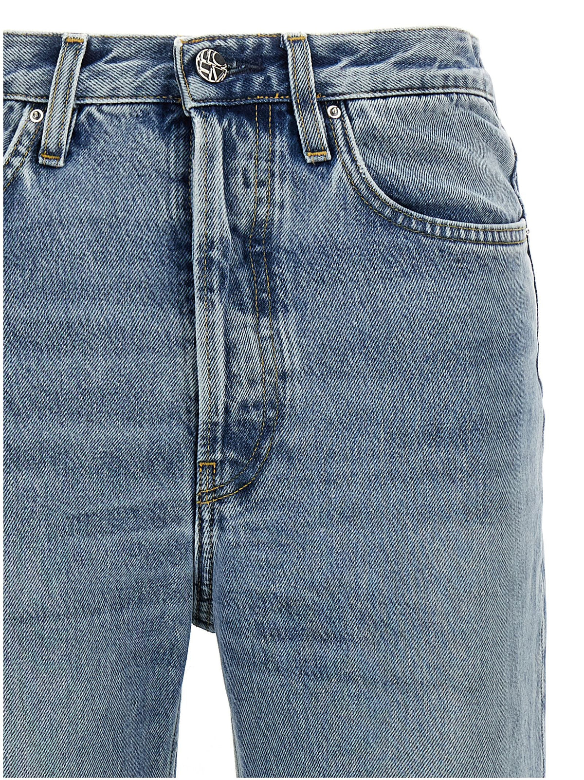 Jeans by TOTEME for women in cotton denim light-blue features an sophisticated high rise and straight-leg with a precise long, creating a sophisticated and sophisticated silhouette.