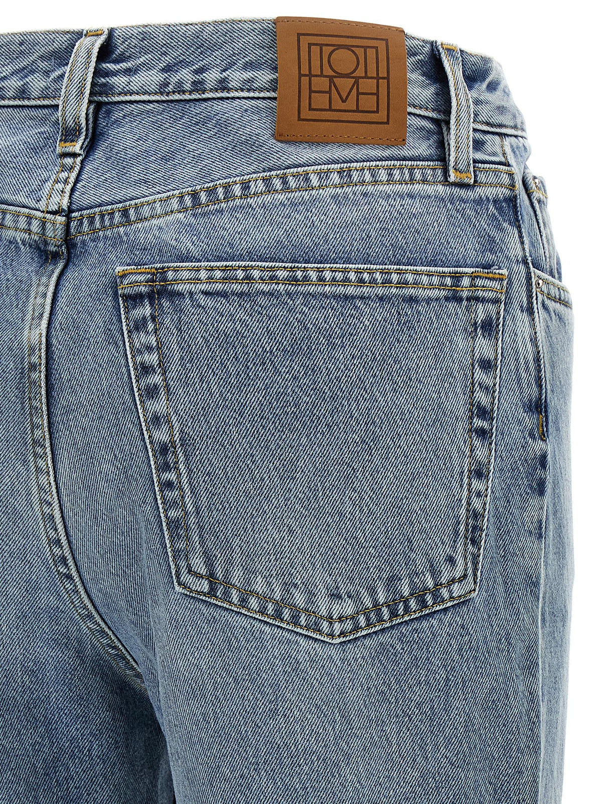Jeans by TOTEME for women in cotton denim light-blue presents a refined pantology silhouette, artfully defined by a refined pantology straight-leg, long, and a sophisticated high rise.