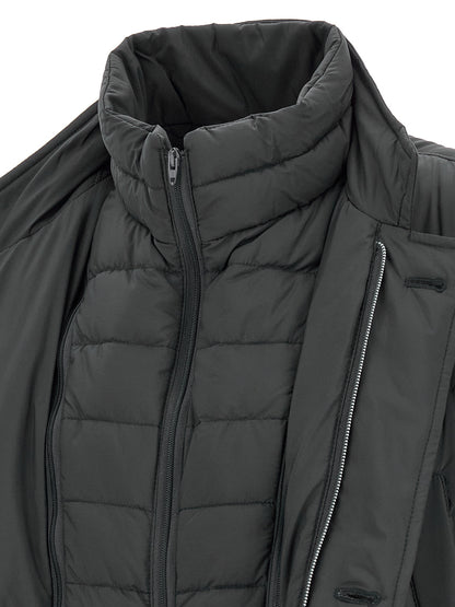 This Puffer Jacket by Herno for men in nylon gray exhibits a edgy silhouette, meticulously detailed with functional water-resistant, windproof, pockets & insulated and a edgy for a edgy finish.