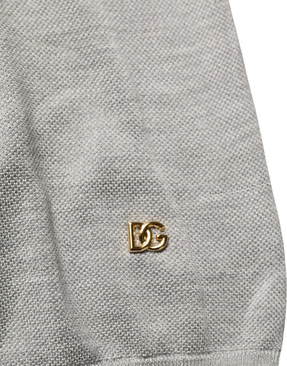 T-Shirt by Dolce & Gabbana for men in nylon & silk gray showcases a chic silhouette, artfully detailed with a chic crew neckline and short-sleeve for a chic finish.