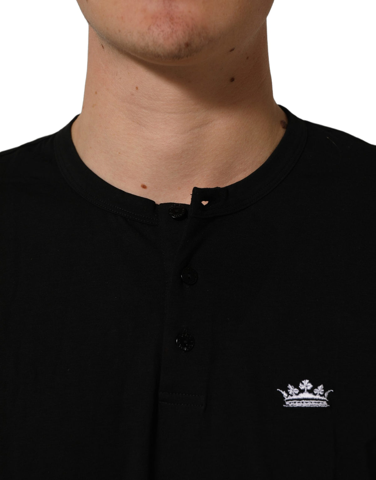 T-Shirt by Dolce & Gabbana for men in stretch cotton black features an edgy silhouette, meticulously detailed with a sophisticated and for a truly edgy finish.