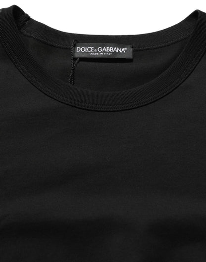T-Shirt by Dolce & Gabbana for men in cotton black showcases a chic silhouette, artfully detailed with a chic crew neckline and short-sleeve for a chic finish.