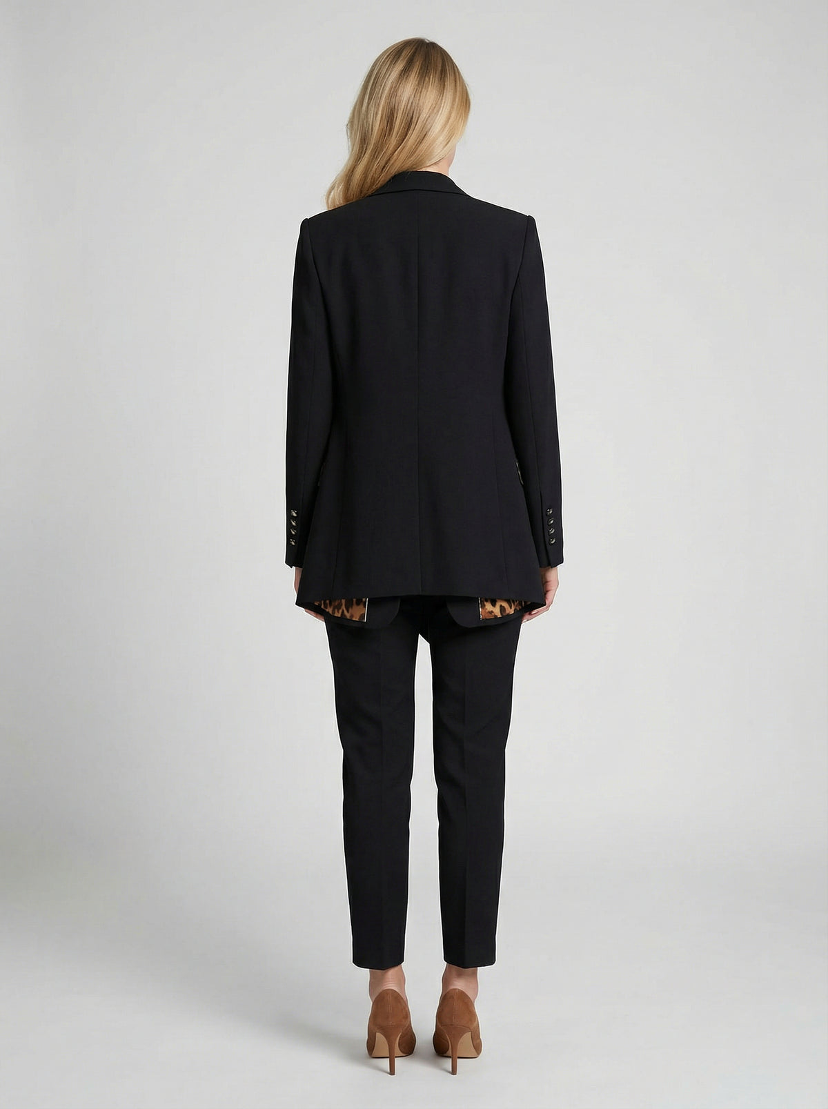 Blazer by Dolce & Gabbana for women in stretch polyester multicolor & signature features an stylish silhouette, showcasing a sophisticated and stylish for a truly stylish finish.