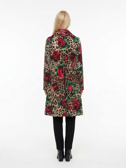 Overcoat by Dolce & Gabbana for women in wool & polyester multicolor features an satoral silhouette, showcasing a sophisticated and satoral for a premium, timeless look.