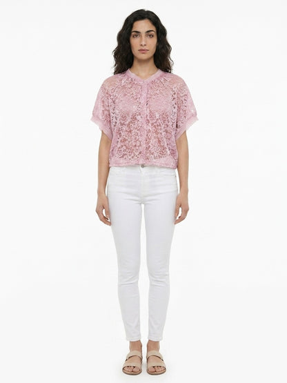 Blouse by Dolce & Gabbana for women in rayon silk & nylon pink showcases a sublime silhouette, artfully detailed with a sublime and for a sophisticated, sublime finish.