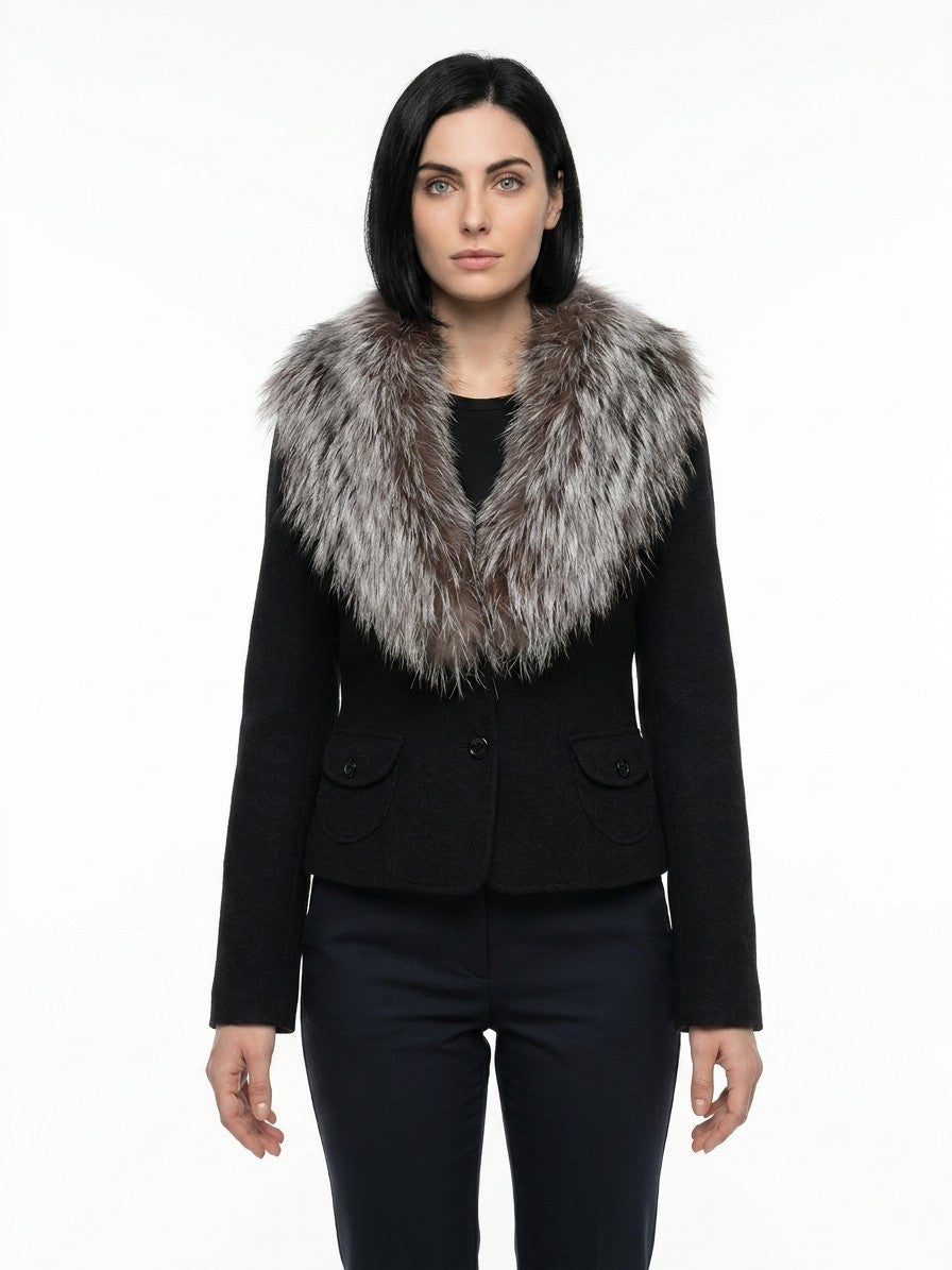 Overcoat by Dolce & Gabbana for women in cashmere polyester & virgin wool gray showcases a architectural silhouette, artfully detailed with a distinctive and functional for a architectural finish.