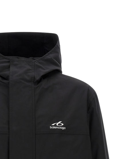 Hooded Parka by Balenciaga for men in polyester twill black features a stylish silhouette, meticulously detailed with a sophisticated hooded high-neck neckline and functional hooded & windproof for a stylish finish.
