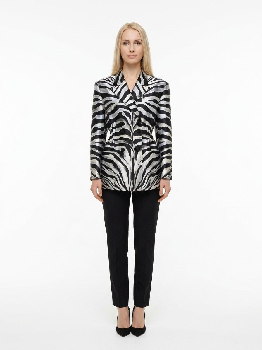 Blazer by Dolce & Gabbana for women in elastane polyester silk & viscose multicolor showcases a polished silhouette, highlighted by a refined and polished for a sophisticated finish.