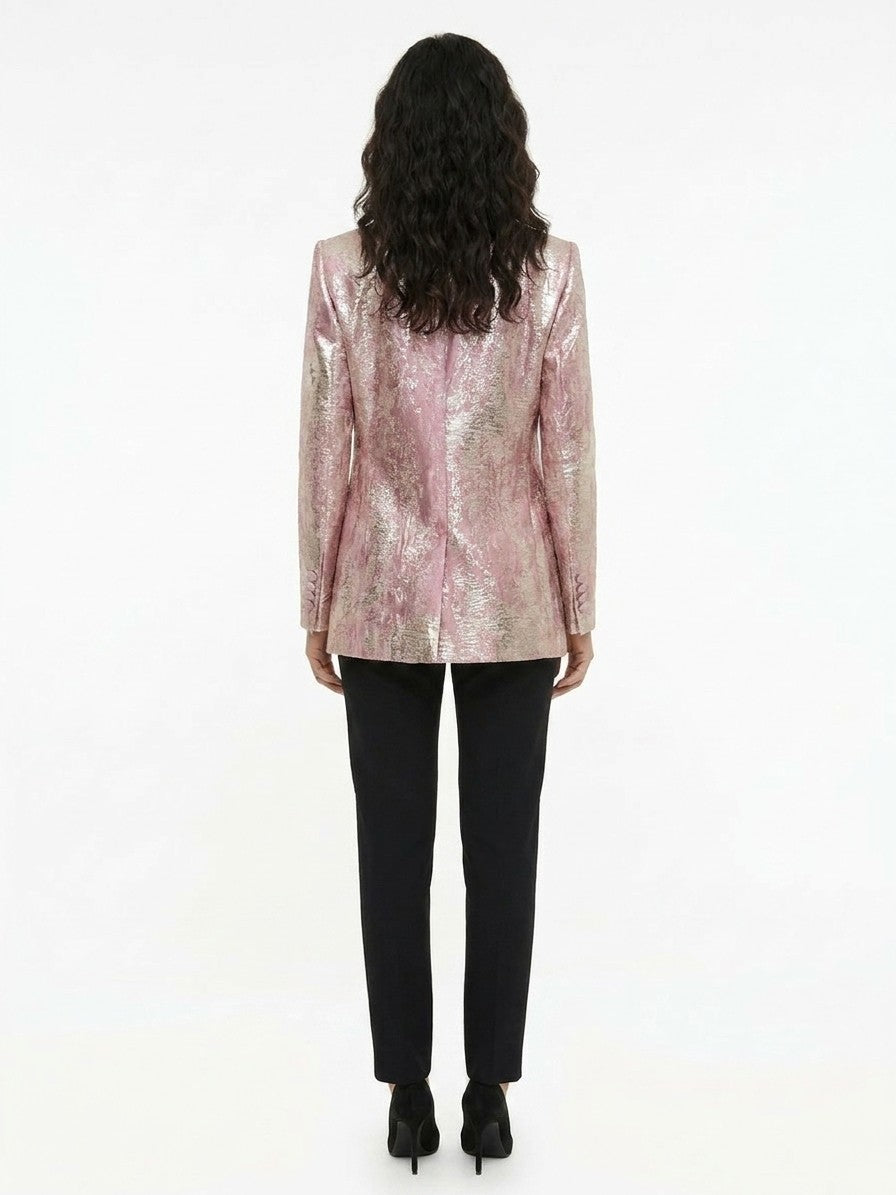 Blazer by Dolce & Gabbana for women in polyester & silk multicolor features an crisp silhouette with sophisticated and a crisp for a truly crisp finish.