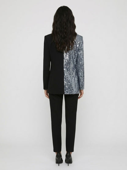 Blazer by Dolce & Gabbana for women in virgin wool silk cotton & polyester blue showcases a polished silhouette, highlighted by a refined and polished for a sophisticated finish.