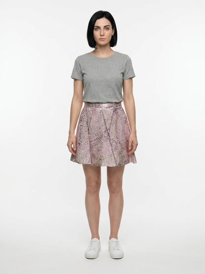 Skirt by Dolce & Gabbana for women in nylon polyamide polyester & silk multicolor showcases a sultry silhouette, elegantly defined by its mini and the sophisticated sultry design of the Flow Women's Nylon Polyamide Polyester & Silk Mini Skirt.