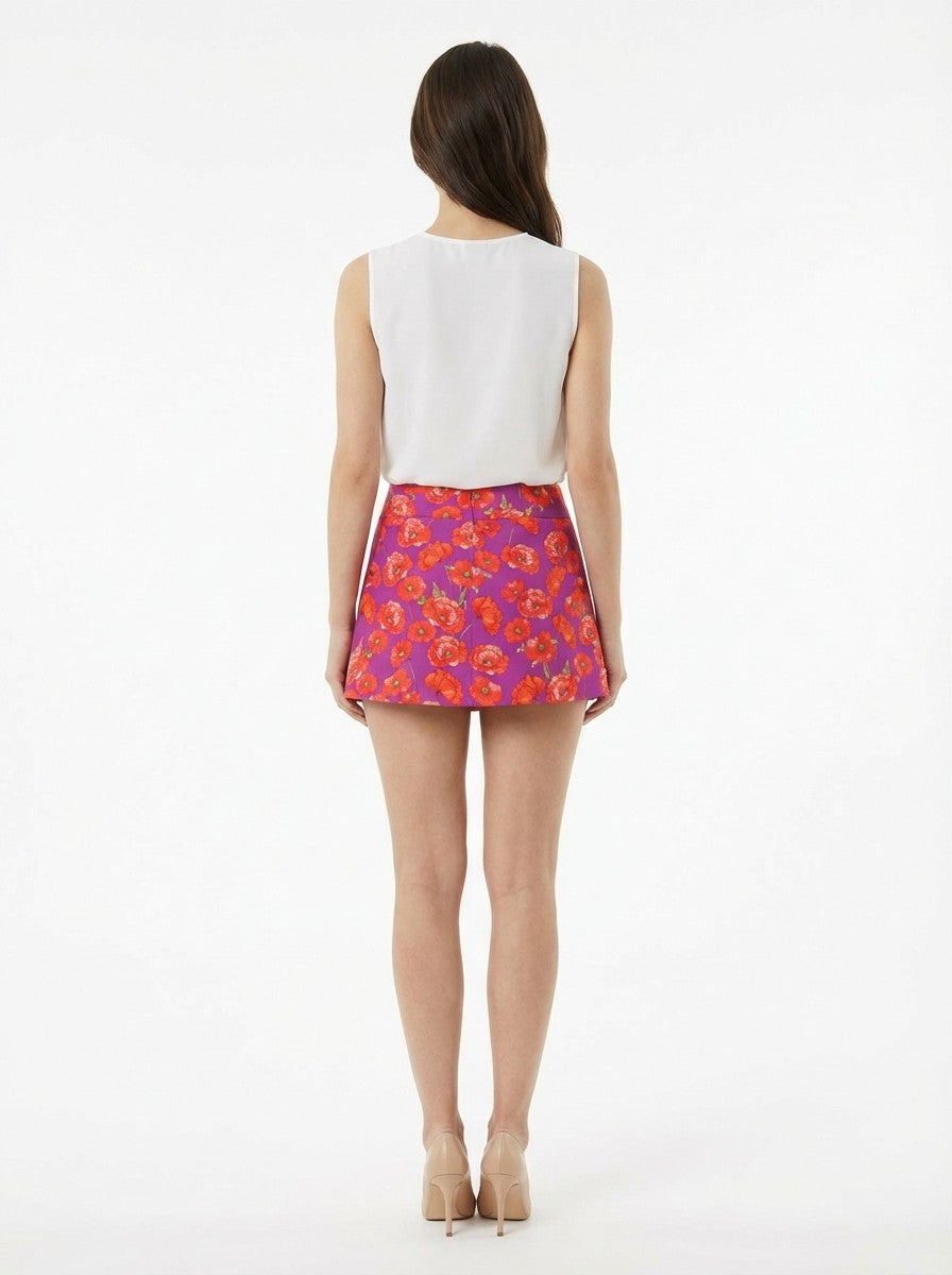 Skirt by Dolce & Gabbana for women in stretch cotton multicolor features a captivating silhouette, showcasing the captivating Essence Women's Tailored Stretch Cotton Short Mini Skirt design with a sophisticated short mini for a captivating look.