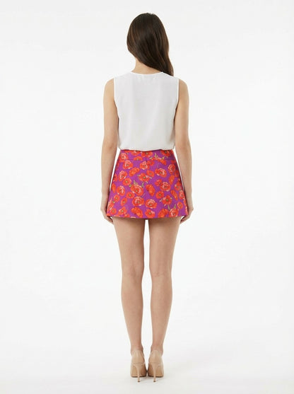 Skirt by Dolce & Gabbana for women in stretch cotton multicolor features a captivating silhouette, showcasing the captivating Essence Women's Tailored Stretch Cotton Short Mini Skirt design with a sophisticated short mini for a captivating look.