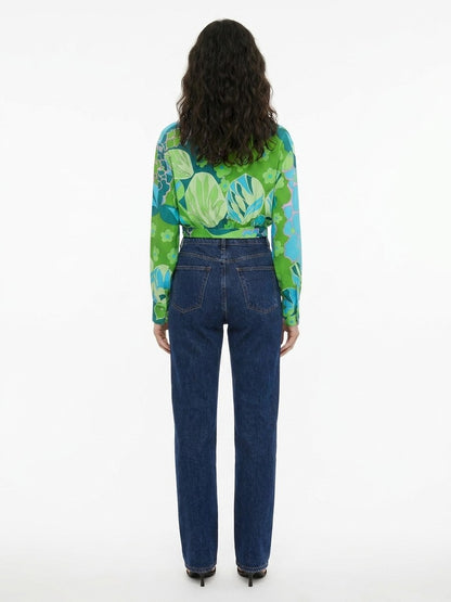 Shirt by Dolce & Gabbana for women in silk multicolor & patterned features an architectural silhouette with a refined and elegant for a architectural look.