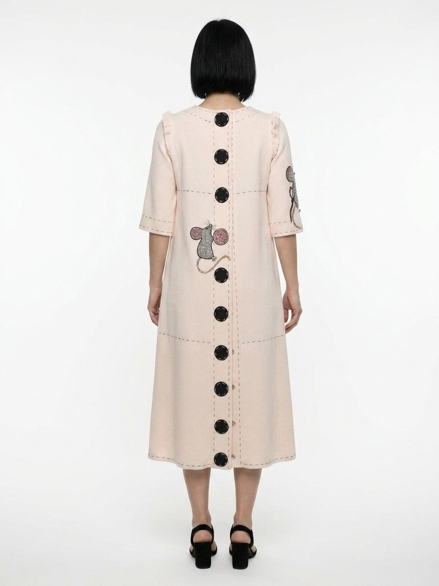 Dress by Dolce & Gabbana for women in polyamide polyester cotton & silk cream & patterned showcases a striking silhouette, elegantly detailed with a , refined , and a striking midi for a striking finish.