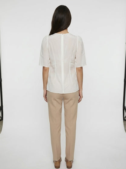 Blouse by Dolce & Gabbana for women in stretch cotton nylon & silk white, featuring a nuanced and nuanced for a sophisticated finish.